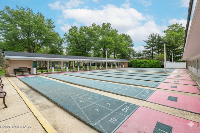 812A Dumbarton Drive, Lakewood, NJ 08701