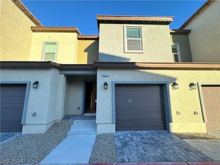 9932 Marigold Hills Street, Las Vegas, NV 89141