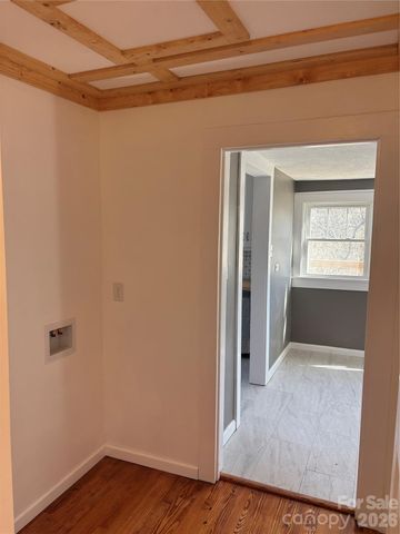 2733 Coldwater Street, Connelly Springs, NC 28612