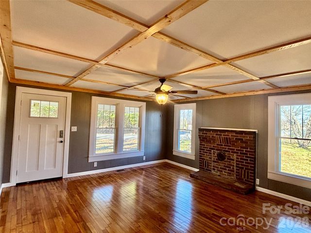 2733 Coldwater Street, Connelly Springs, NC 28612