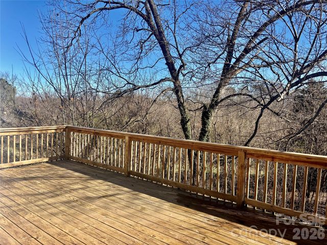 2733 Coldwater Street, Connelly Springs, NC 28612