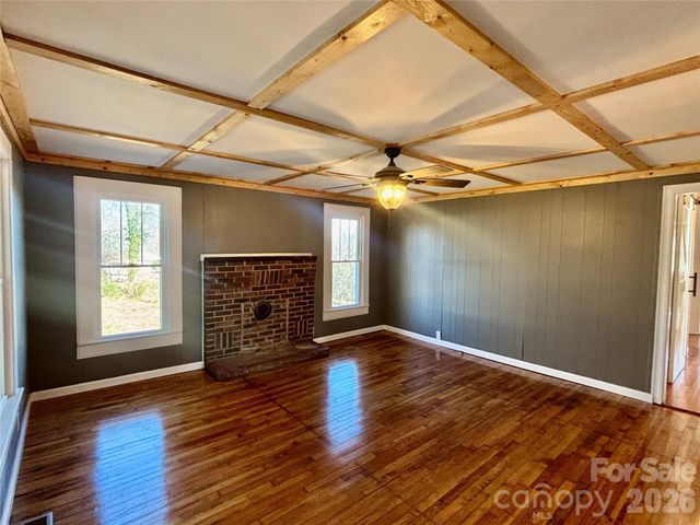 2733 Coldwater Street, Connelly Springs, NC 28612