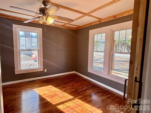 2733 Coldwater Street, Connelly Springs, NC 28612