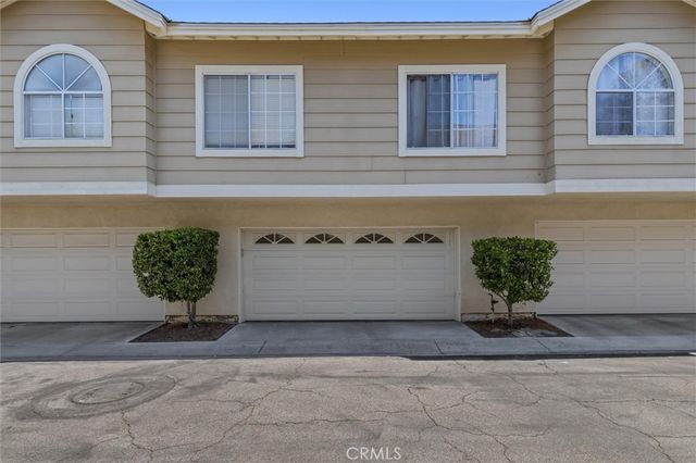 21196 Sierra, Lake Forest, CA 92630
