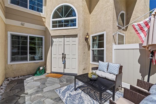 21196 Sierra, Lake Forest, CA 92630