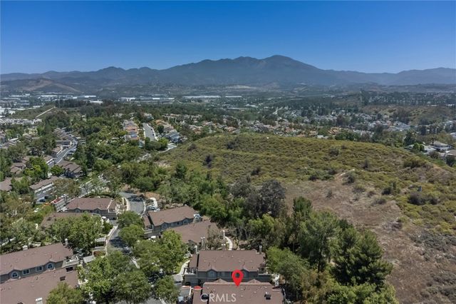 21196 Sierra, Lake Forest, CA 92630