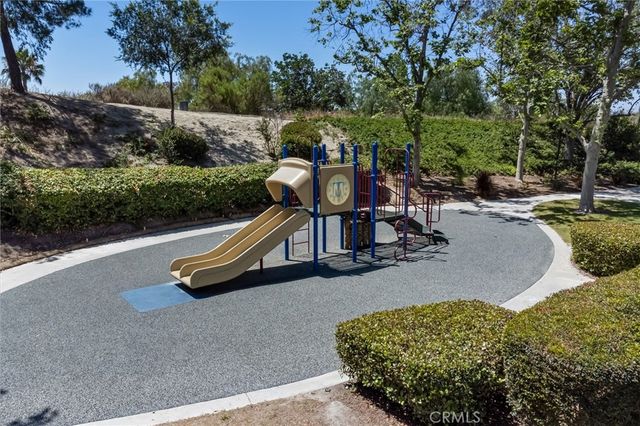 21196 Sierra, Lake Forest, CA 92630