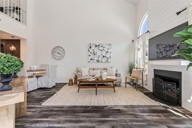 21196 Sierra, Lake Forest, CA 92630