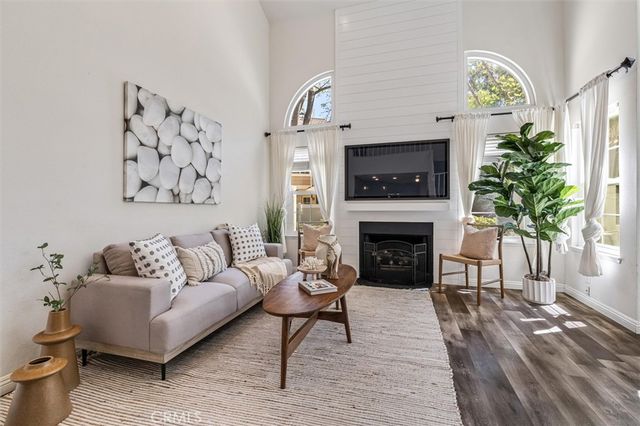 21196 Sierra, Lake Forest, CA 92630