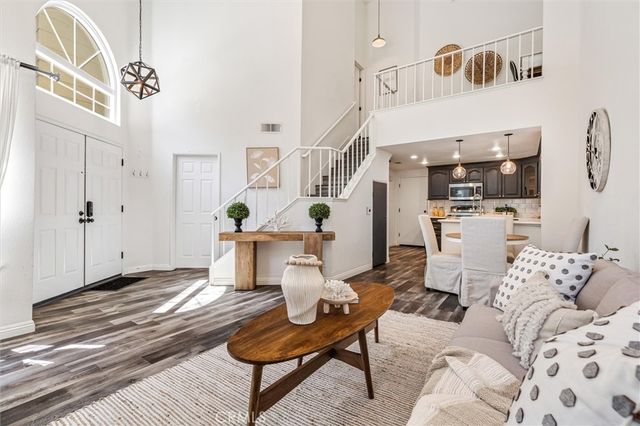 21196 Sierra, Lake Forest, CA 92630