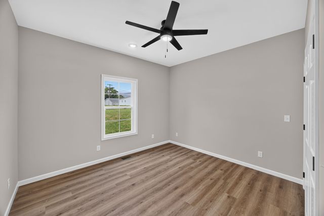 208 E Crawford Ave, Monterey, TN 38574