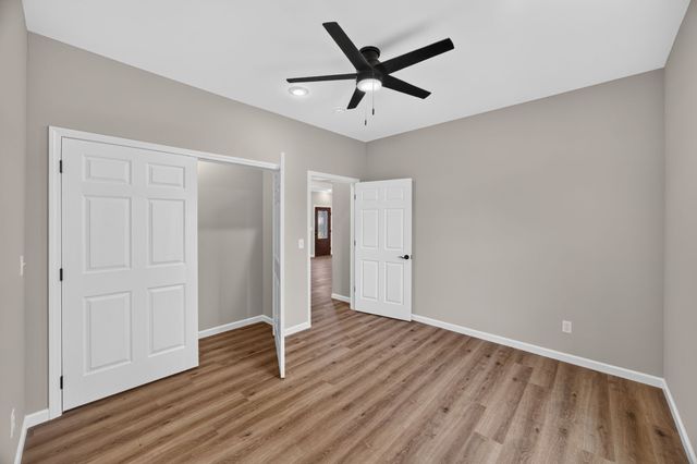 208 E Crawford Ave, Monterey, TN 38574