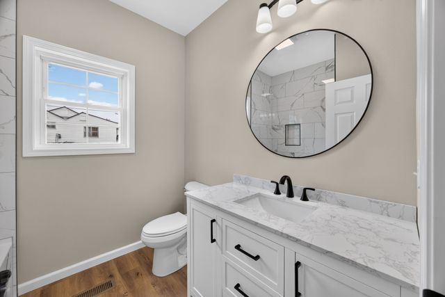 208 E Crawford Ave, Monterey, TN 38574