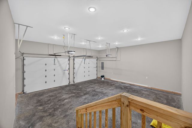 208 E Crawford Ave, Monterey, TN 38574
