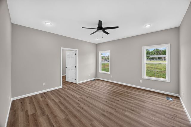 208 E Crawford Ave, Monterey, TN 38574