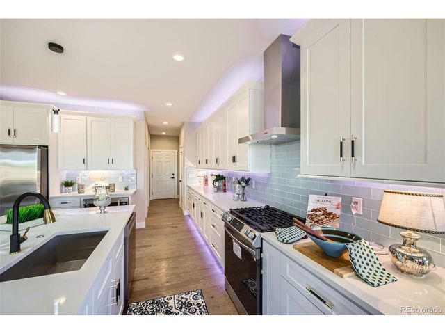 1172 N Picketwire Ln, Pueblo West, CO 81007