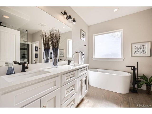 1172 N Picketwire Ln, Pueblo West, CO 81007