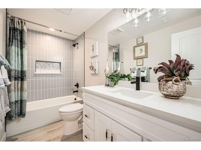 1172 N Picketwire Ln, Pueblo West, CO 81007