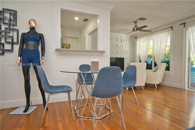 1419 N 16th Ct, Hollywood, FL 33020