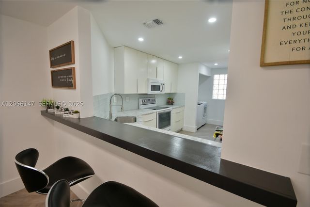 10026 Hammocks Blvd 103-6, Miami, FL 33196
