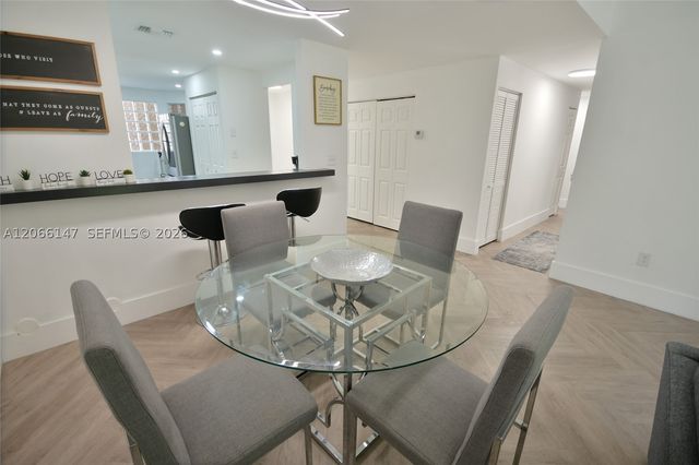 10026 Hammocks Blvd 103-6, Miami, FL 33196