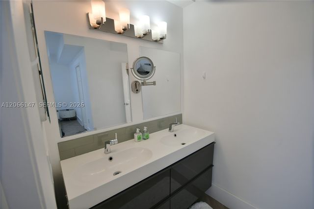 10026 Hammocks Blvd 103-6, Miami, FL 33196