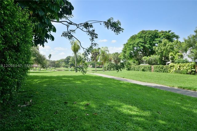 10026 Hammocks Blvd 103-6, Miami, FL 33196