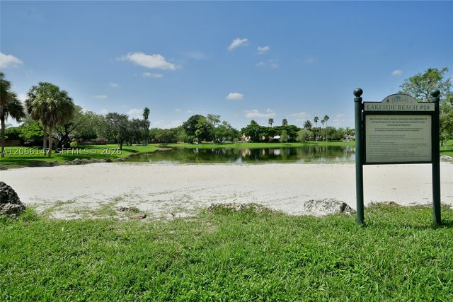 10026 Hammocks Blvd 103-6, Miami, FL 33196