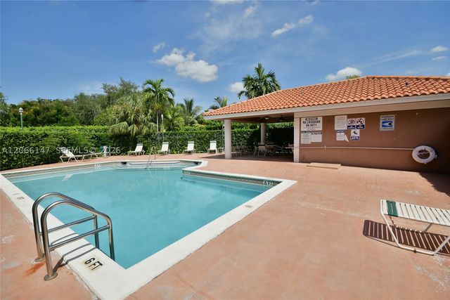 10026 Hammocks Blvd 103-6, Miami, FL 33196