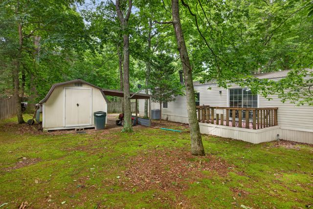 2942 Downing St, Cookeville, TN 38506