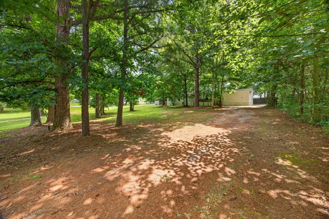 2942 Downing St, Cookeville, TN 38506