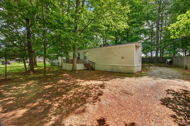 2942 Downing St, Cookeville, TN 38506