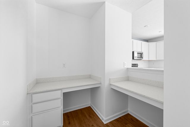 861 Cowley Drive, Westfield, IN 46074