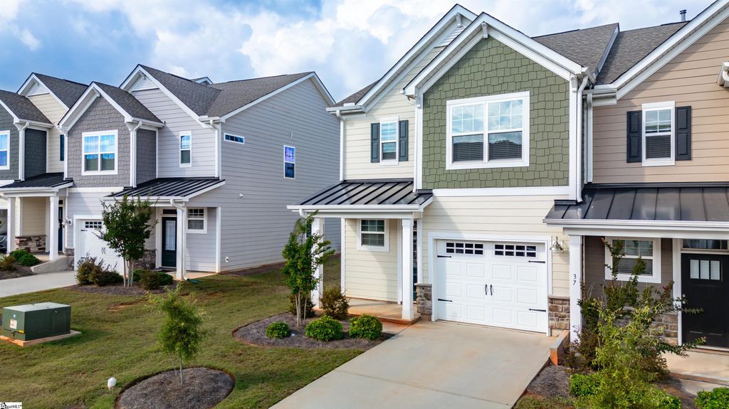 35 Gaskins Trail, Travelers Rest, SC 29690