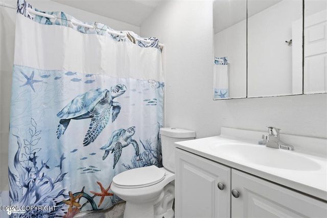 3705 E 18th Avenue, Anchorage, AK 99508