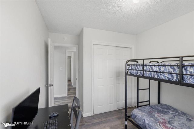 3705 E 18th Avenue, Anchorage, AK 99508