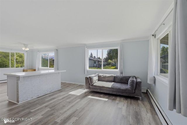 3705 E 18th Avenue, Anchorage, AK 99508