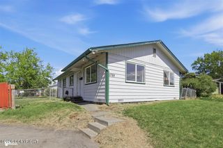 3705 E 18th Avenue, Anchorage, AK 99508