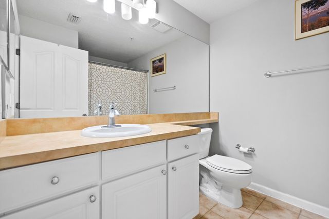 3303 Myrtlewood Circle E, Palm Beach Gardens, FL 33418