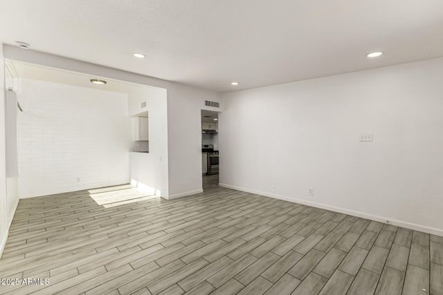 6708 E CHEERY LYNN Road B, Scottsdale, AZ 85251