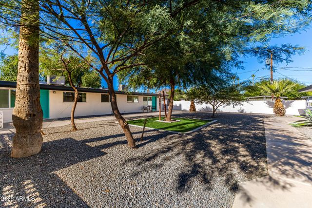 6708 E CHEERY LYNN Road B, Scottsdale, AZ 85251