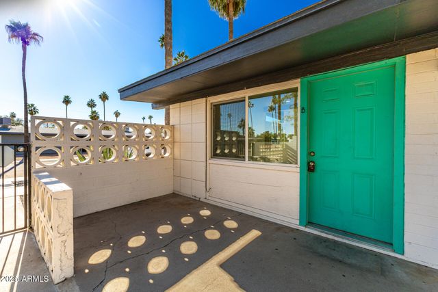 6708 E CHEERY LYNN Road B, Scottsdale, AZ 85251