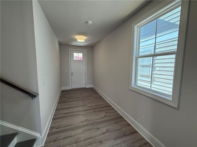 1652 Crestcreek Court, Marietta, GA 30008