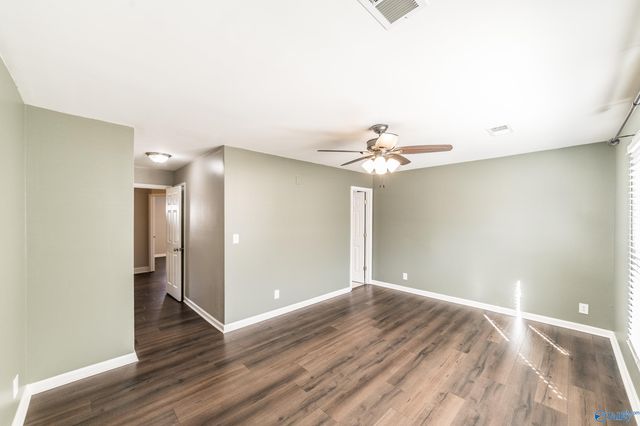 8430 Hogan Drive SE, Huntsville, AL 35802