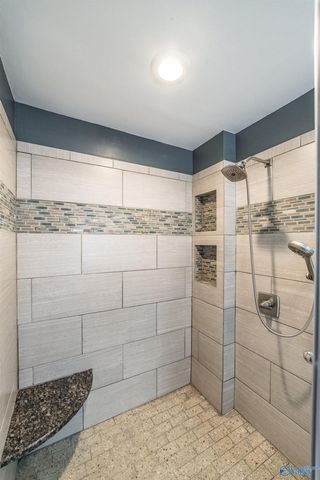 8430 Hogan Drive SE, Huntsville, AL 35802