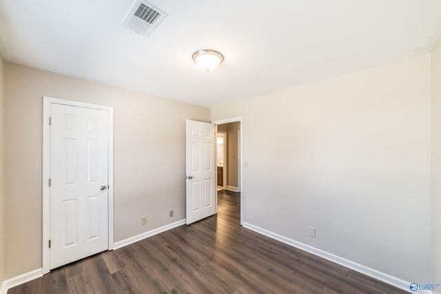 8430 Hogan Drive SE, Huntsville, AL 35802