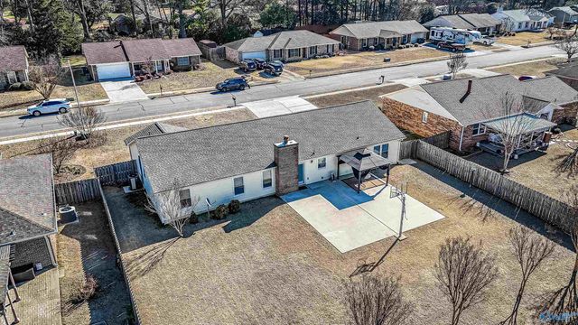 8430 Hogan Drive SE, Huntsville, AL 35802