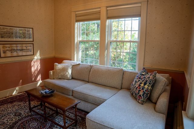 114 Grafton Street, Shrewsbury, MA 01545