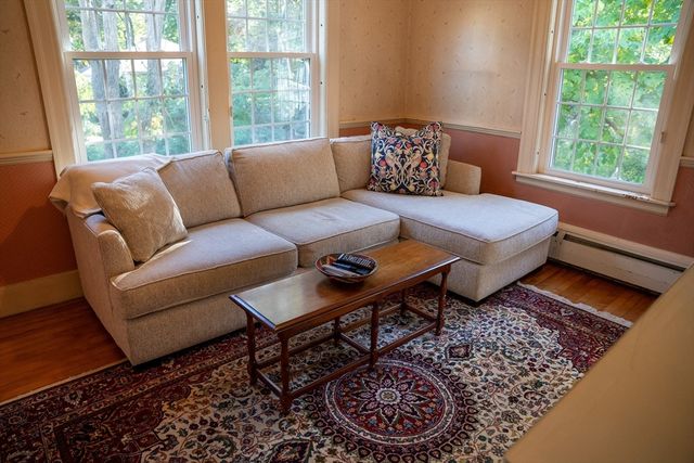 114 Grafton Street, Shrewsbury, MA 01545