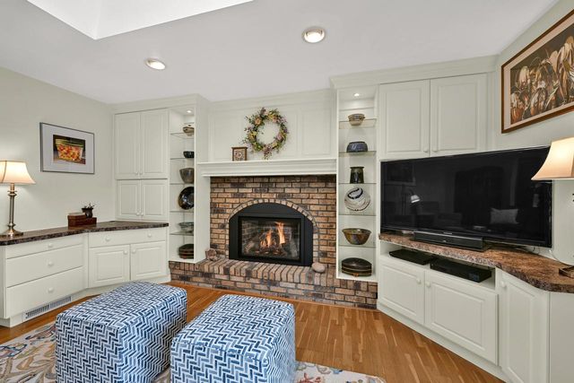 8710 Lakeshore DRIVE, Pleasant Prairie, WI 53158